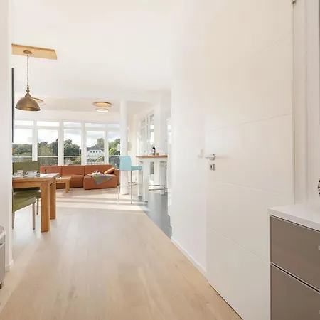 Ferienwohnung Ruegen, Ostseebad Sellin, Villa Wiederkehr