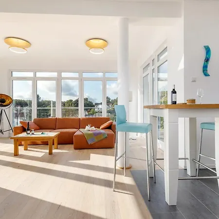 Ferienwohnung Ruegen, Ostseebad Sellin, Villa Wiederkehr شقة *